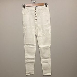 NWOT Women’s Apperloth Coated White High Waisted 5 button Jeans, size small